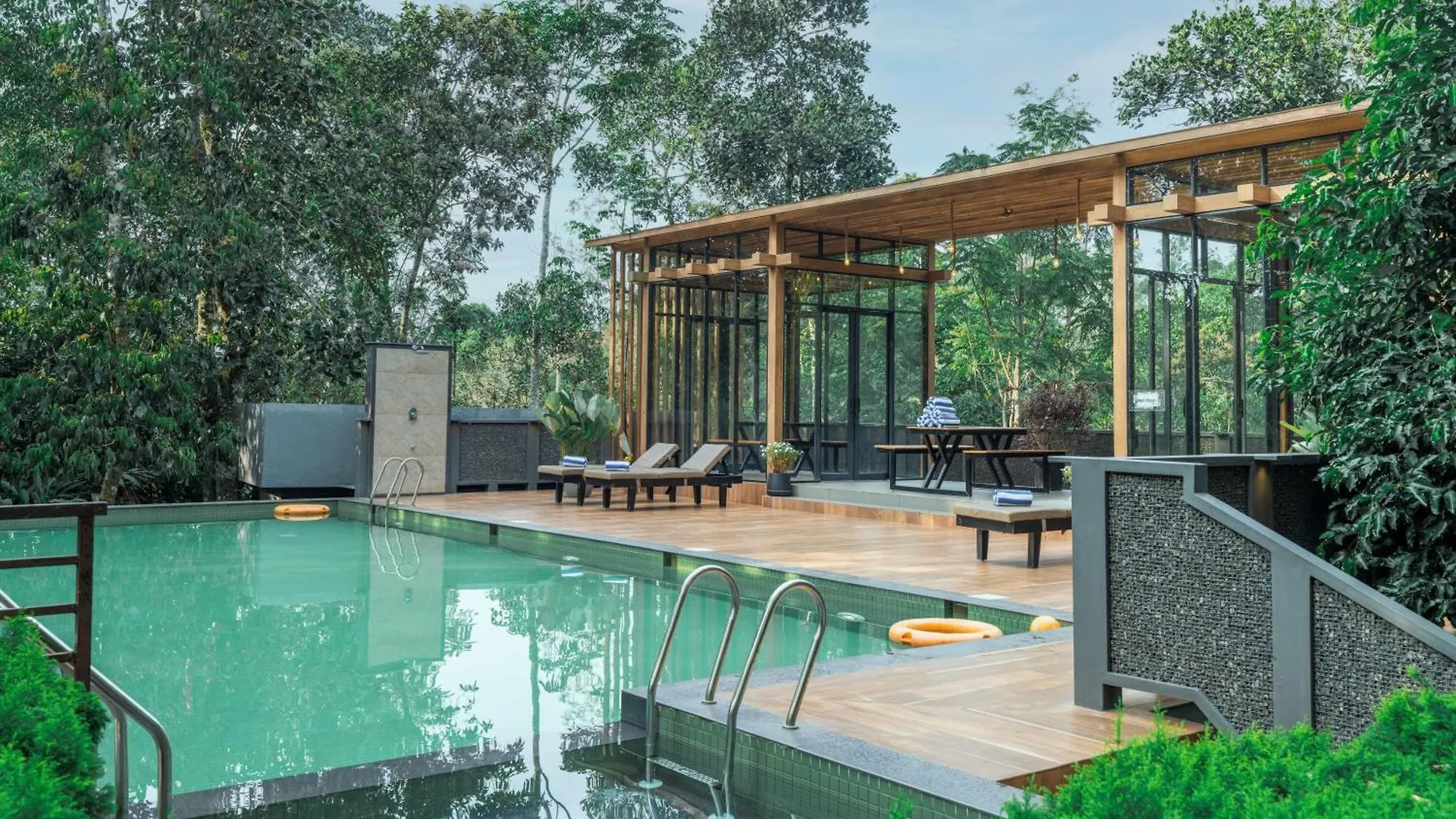 Hotel The Mountain Courtyard Thekkady