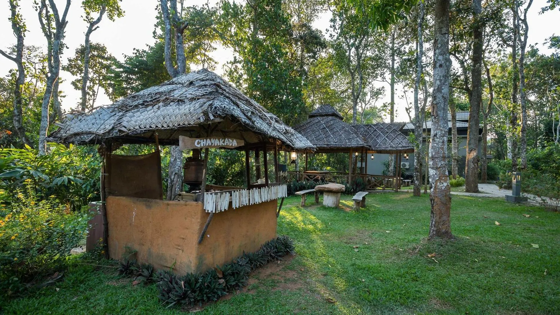 The Mountain Courtyard Thekkady Hotel Resort