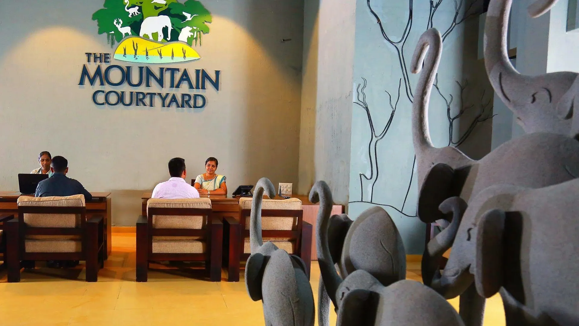 Resort The Mountain Courtyard Thekkady Hotel